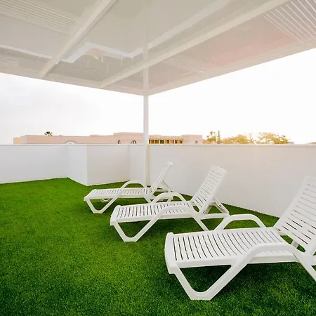 Royal New Private Amazing Pool! *